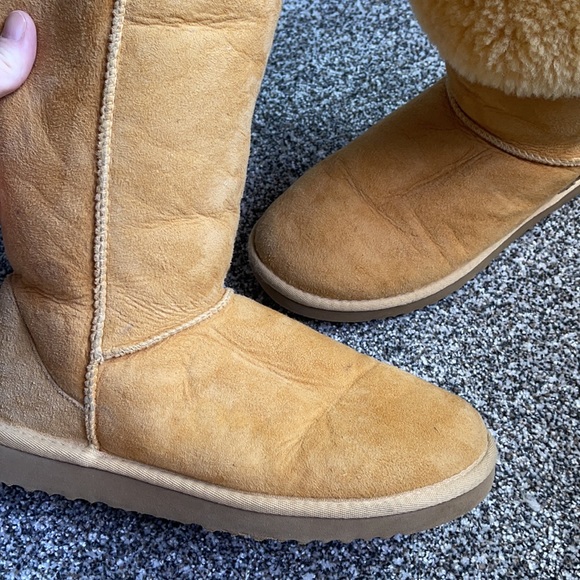 Tall Uggs - Picture 9 of 10